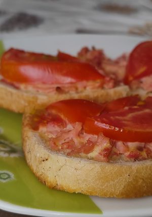 Смачненькі міні-піци на сніданок