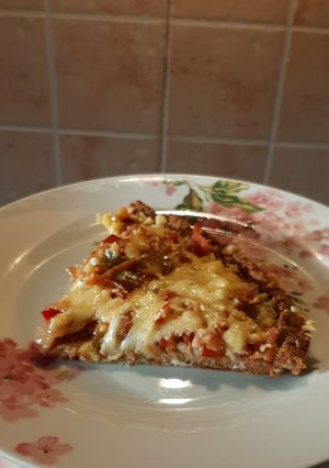 Піца. Підходить для низьковуглеводного харчування