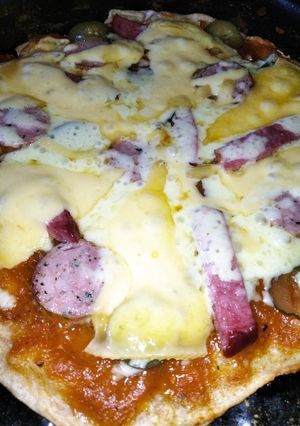 Соковита домашня піца