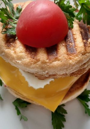 Бургер з яйцем-пашот