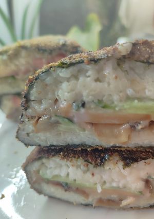 Суші бургер, суші роли в техніці темпура