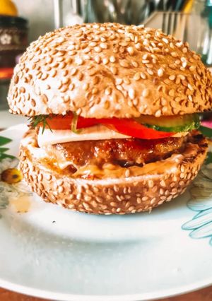 Соковитий бургер дома