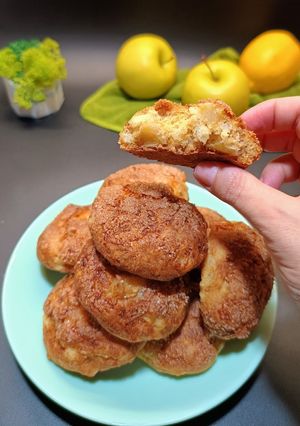 Без дріжджів — чудо-булочки з яблуком і сиром