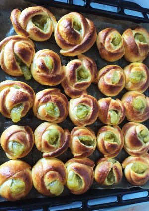 Булочки з ревенем