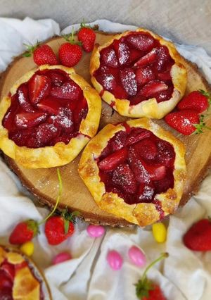 Галети з полуницею!