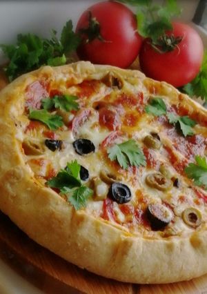 Галета с помидорами и маслинами