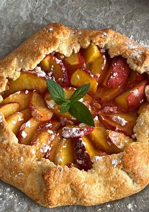 Галета з персиками