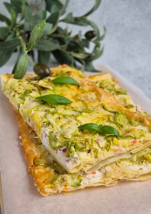 Пиріг із кабачками і крем-сиром