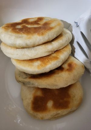 Пиріжки з картоплею та грибами