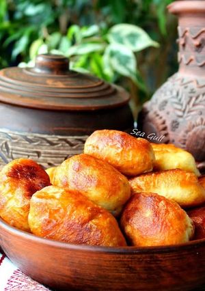 Пиріжки з картоплею