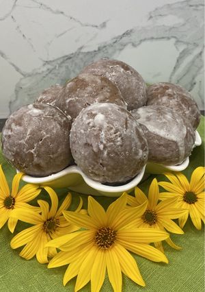 Пряники з какао у білковій глазурі