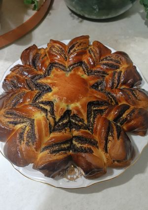 Різдвяна зірка з маком (булка)