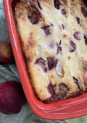 Сирний пиріг з абрикосами та полуницею з тіста філо