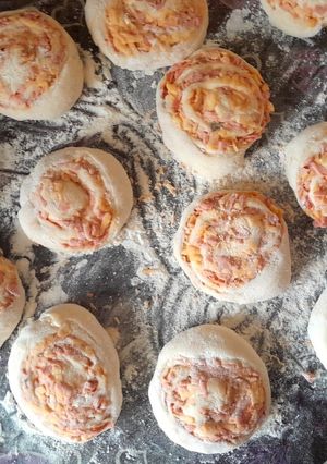 Слойки а-ля рулетики закусочні