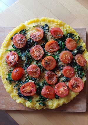 Тарт з селерою, шпинатом та помідорами ️