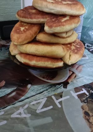 Смачні пиріжки на дріжджовому тісті