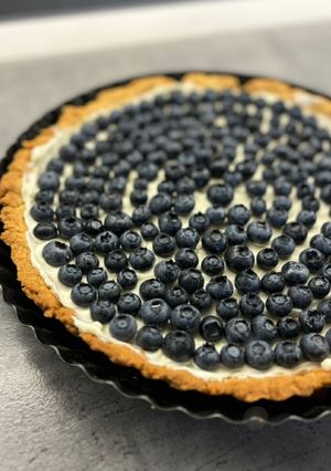 Тарт з маскарпоне та лохиною