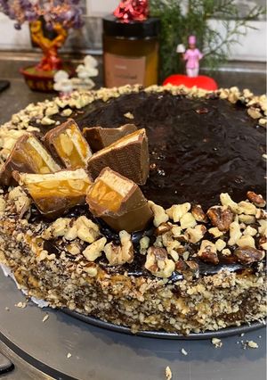 Торт «Снікерс» без випічки