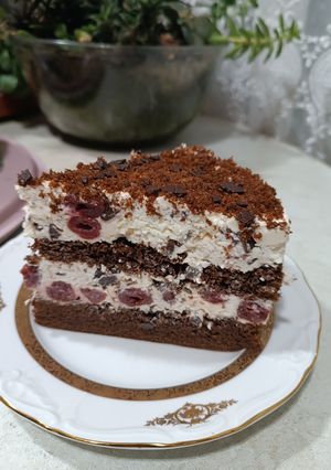 Торт "Черрі" з вишнями