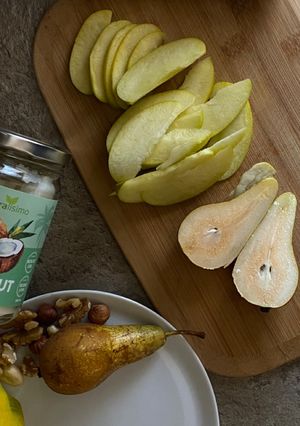 Французький пиріг з яблуками та грушами