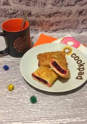 Тісто філо з вишнею. Смажені пиріжки з тіста філо