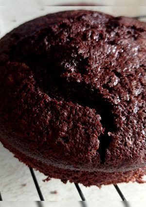 Шоколадний бісквіт на окропі