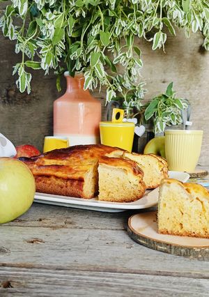 Яблучний пиріг з сметанною заливкою