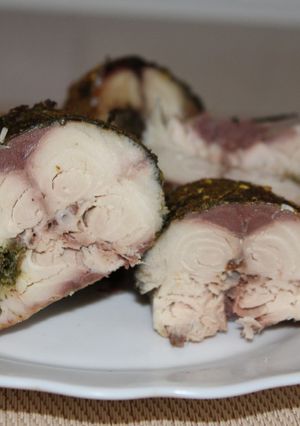 Запечена скумбрія в духовці з петрушкою та лимоном