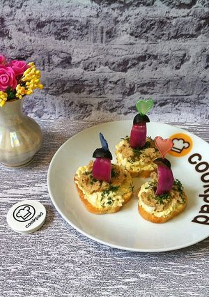 Канапка. Канапки з паштетом з печінки тріски