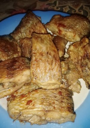 Карась жареный