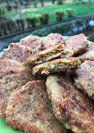 Котлети з рибних консервів