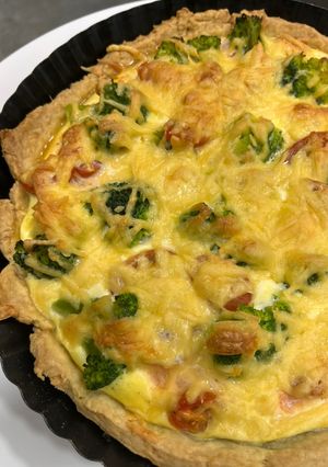 Кіш з рибою