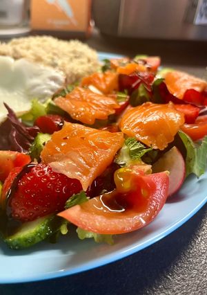 Лосось засолений з перцем