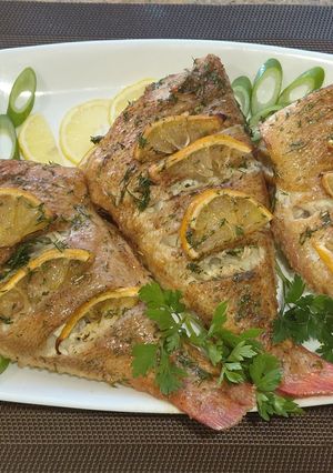 Морський окунь у духовці