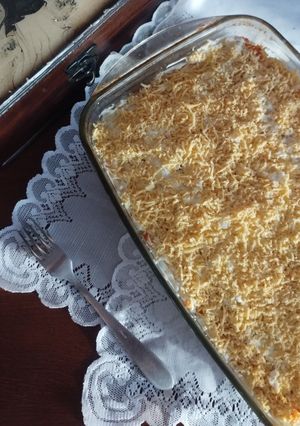 Мімоза з сардиною, тунцем та плавленими сирками