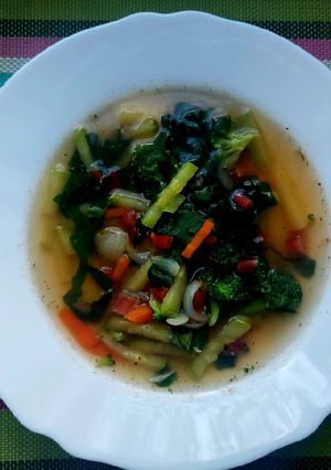 Овочевий суп з італійським акцентом