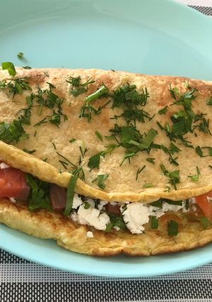 Овсяноблин с сёмгой, зеленью и сыром