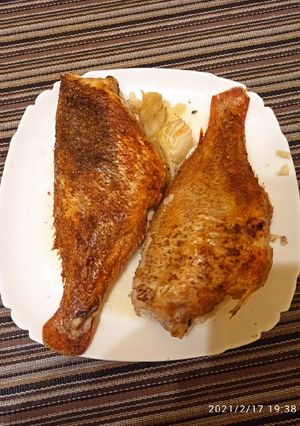 Окунь запечённый