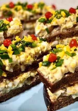 Оригінальна закуска з оселедця на святковий стіл