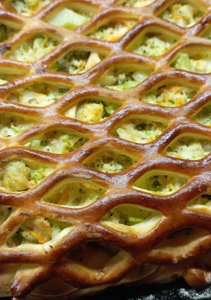 Пиріг з хеком і броколі