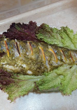 Речная форель в соусе из авокадо