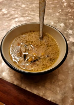 Рибний суп з мідіями