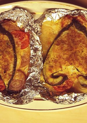 Рибка-зубатка, запечена в духовці