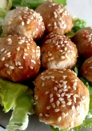 Рибні котлети в гірчично-соєвому соусі