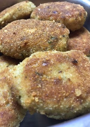 Рибні котлети з манкою