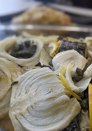 Скумбрія , запечена з фенхелем