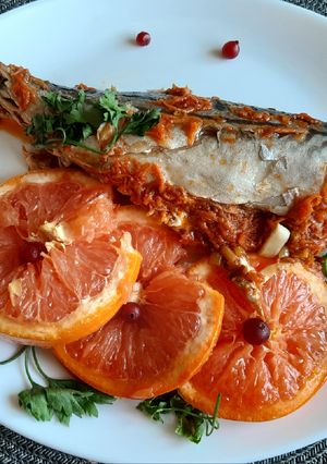 Скумбрія з овочами та грейпфрутом