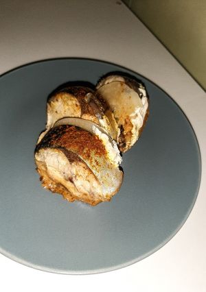 Скумбрія запечена у фользі