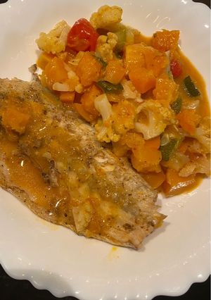 Сібас карі з овочами