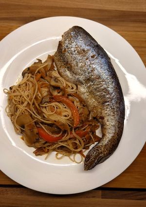 Форель по-китайськи в аерогрилі